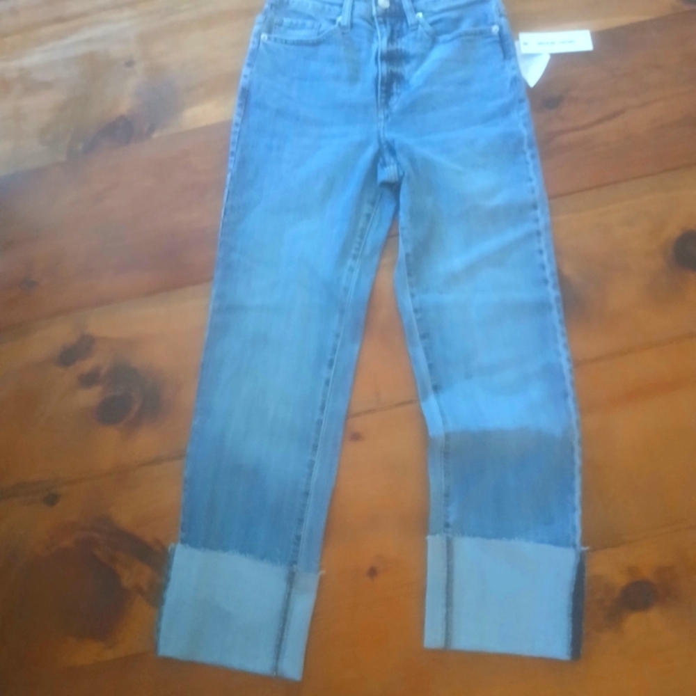 DKNY Women’s High Rise Stretch Casual Jeans Sz 26. NWT